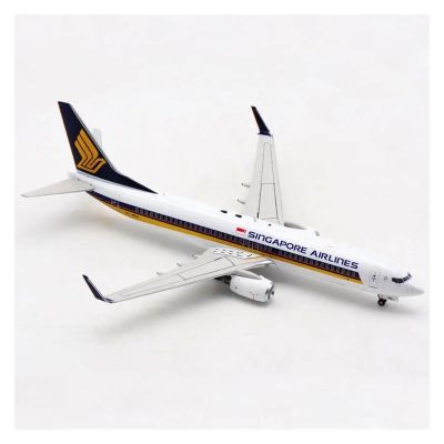 LIUSANGLIU Scale Aircraft 1:200 for B737-800 9V-MGA Planes Model Singapore Airlines Model Alloy Plane Model Simulated Scale Aircraft Suitable for Display
