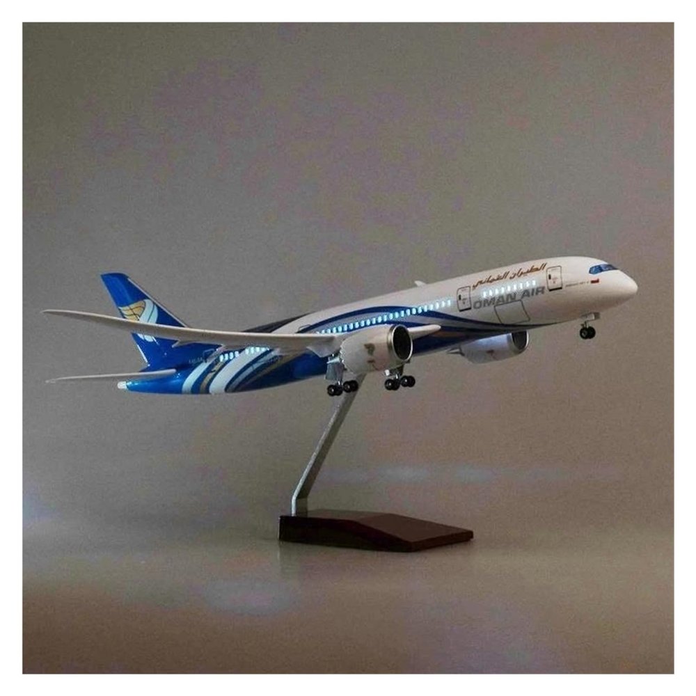 LIUSANGLIU Scale Aircraft 43 Cm 1:130 for 787 Boeing Jetliner Oman Air B787 Aircraft Model Die-Cast Resin Plane Decorative Souvenirs Suitable for Display(with Light)