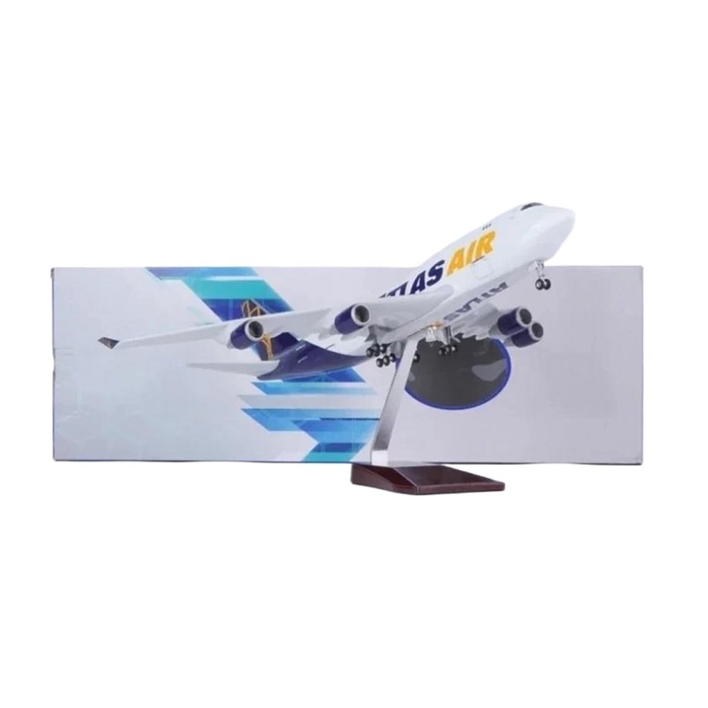LIUSANGLIU Scale Aircraft 1:157 for B747-400 B747 Atlas Airlines Airplane Model Resin Plastic Plane Model Simulated Scale Aircraft Suitable for Display(No Light)