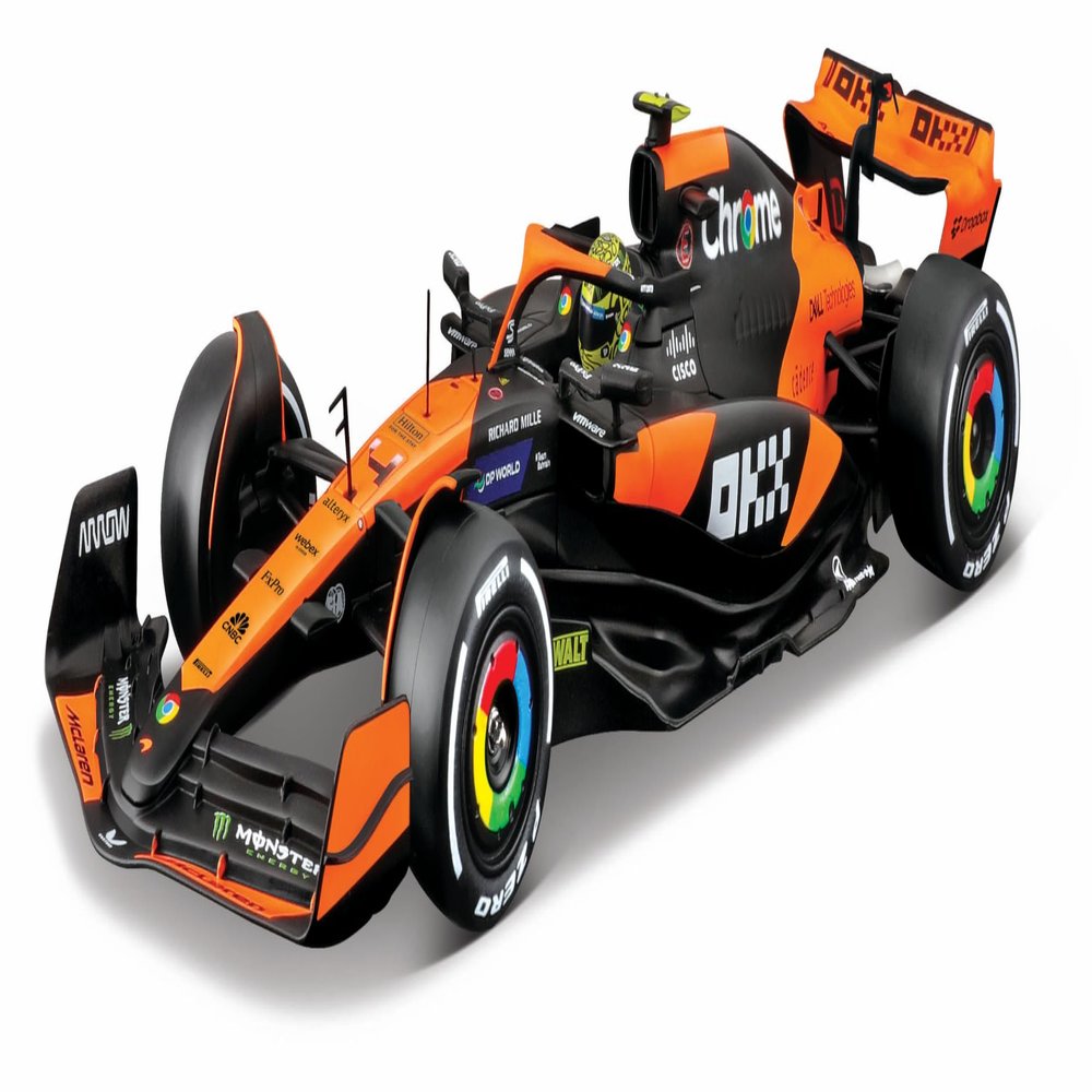 Bburago 1:24 Scale 2024 Formula Race McLaren MCL38 Diecast Vehicle with Helmet, Norris #4