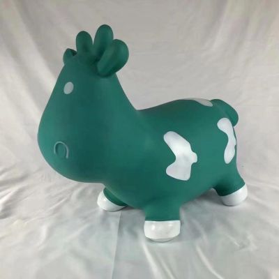 CIVRMZPTK Inflatable Cow Toy Thickened Vaulting Horse