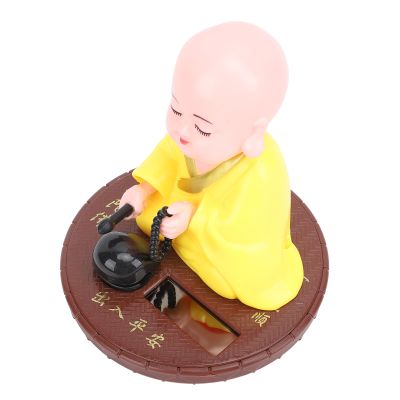 Solar Power Little Monk Figurine, Solar Powered Dancing Toys Chinese Little Monk Figurine Statue Monk Nodding Swing with Solar Energy Sensing for Car Dashboard Ornament Home