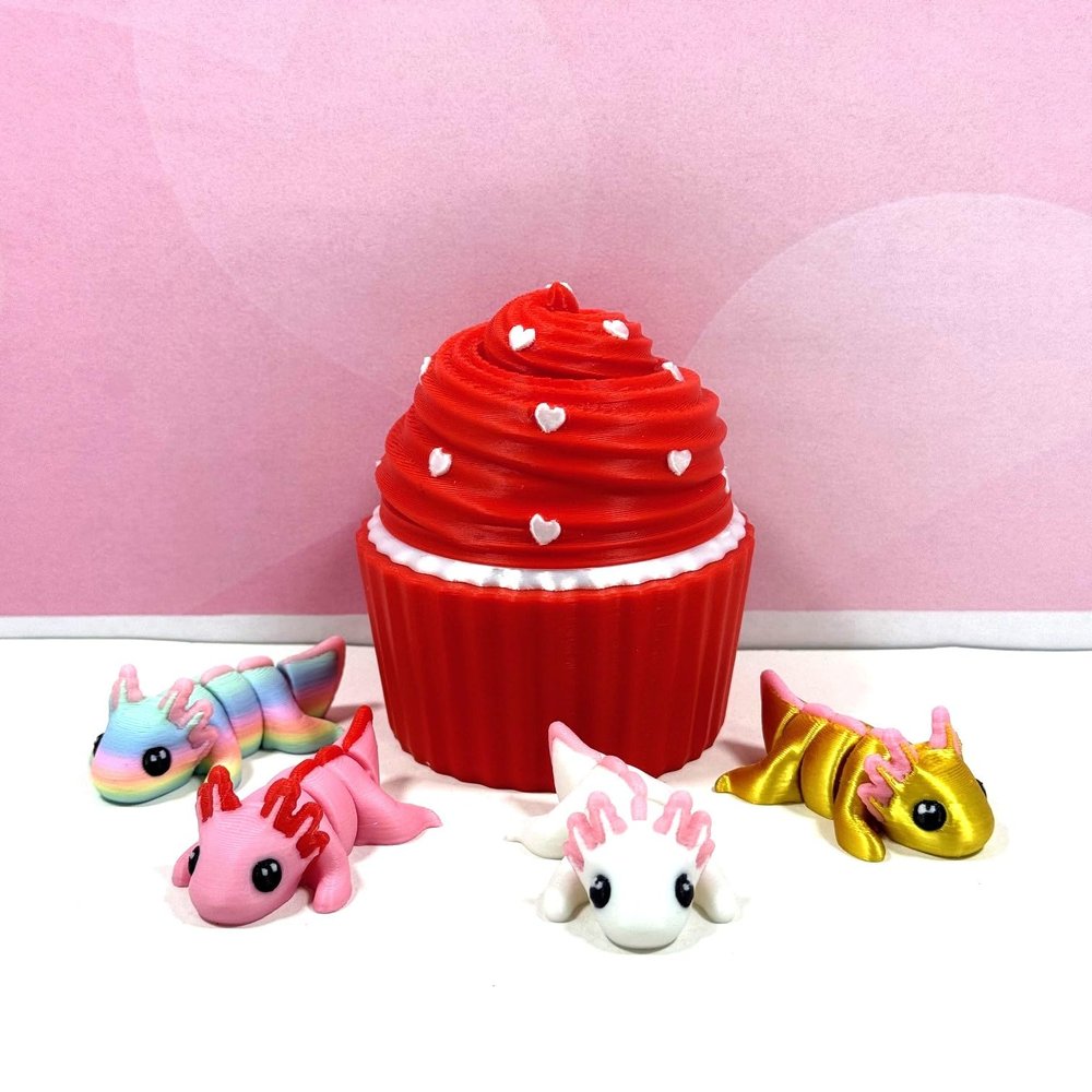 4pcs 3D Printed Articulated Mini Axolotl, 3D Printed Cupcake Container, Colorful Valentine Axolotl Fidget Toy, Mini Axolotl Fidget Toy, Executive Desk Toy, Home Decor MA001-CC-RED