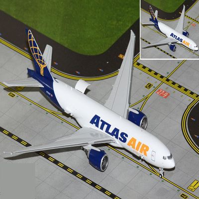 GeminiJets GJGTI2147 Atlas Air Boeing 777F Interactive Series N703GT; Scale 1:400