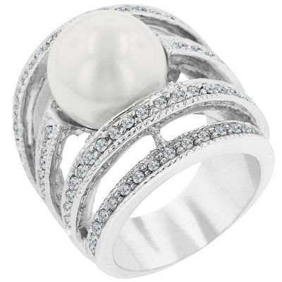 Right-Hand Pearl Ring Size 6