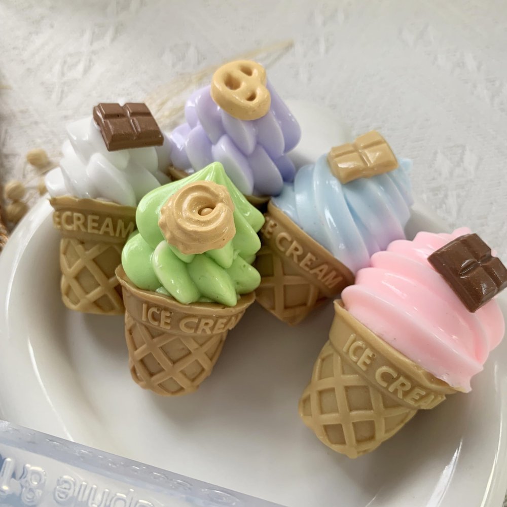 SOPHIE & TOFFEE Uni Puni Exclusive Ice Cream Box