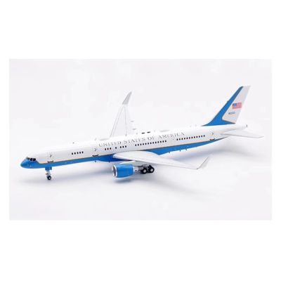 LIUSANGLIU Scale Aircraft 1/200 for US Business Jet Model (Special Aircraft) C-32A 757-200 98-0001 Alloy Plane Model Suitable for Display