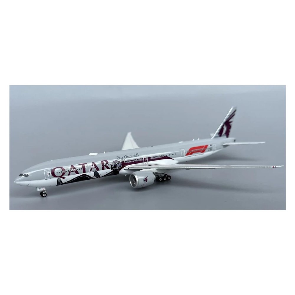 LIUSANGLIU Scale Aircraft 1/400 for Qatar 777-300ER A7-BEL F1 Model Alloy Finished Model Simulated Scale Aircraft Decoration Office Suitable for Display