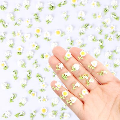 100 Pieces Tiny Green Flowers for Dollhouse Miniatures Resin Flowers for Crafts Tiny Things for Fairy Garden Micro Landscaping Decoration