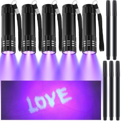 Tegeme 10 Pcs Blacklight Pen Set 5 Invisible Ink Pen 5 Blacklight Flashlights, UV Pen Invisible Ink Marker Black Light Markers for Spy Secret Holiday Gift Party Favors (Vintage)