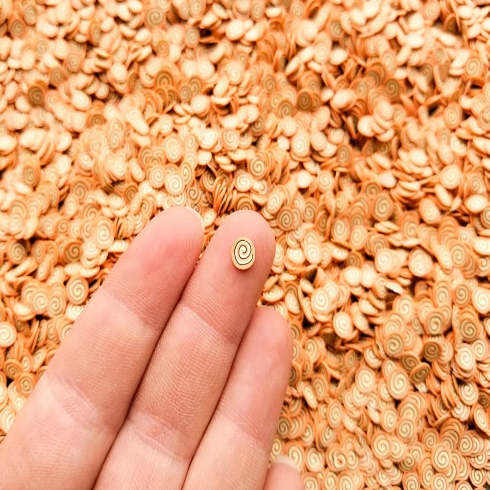 Small Cinnamon Bun Polymer Clay Slices, Miniature Fake Sprinkles for Nail Art, Crafts and Resin Embellishments - Non Edible (15 gram bag)