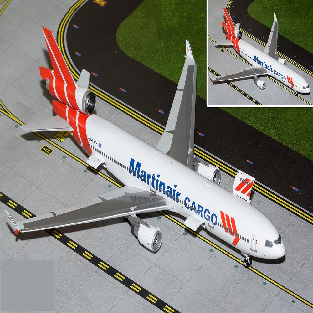 GeminiJets G2MPH1181 Martinair Cargo MD-11F Interactive Series PH-MCS; Scale 1:200