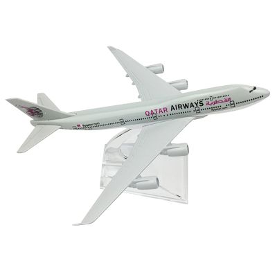1:400 B747 Qatar Airplane Model Alloy Plane Diecast Display Model