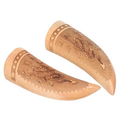 GLEAVI Taoist Divination Cups Crescent-Shaped Sacred Gua Tools for Dowsing Spiritual Desk Ornament Authentic Chinese Woodcraft for Home and Office Decor
