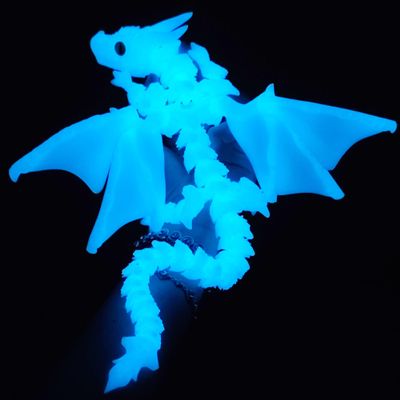 WUQIREN 3D Printed Dragon with Wings, 3D Printed Animals Toys, Fidget Dragon Toys, Flexible Articulated Winged Crystal Dragon Model, Desktop Pet Decor, Dragon Gift for Kids & Adult (Luminous-Blue)