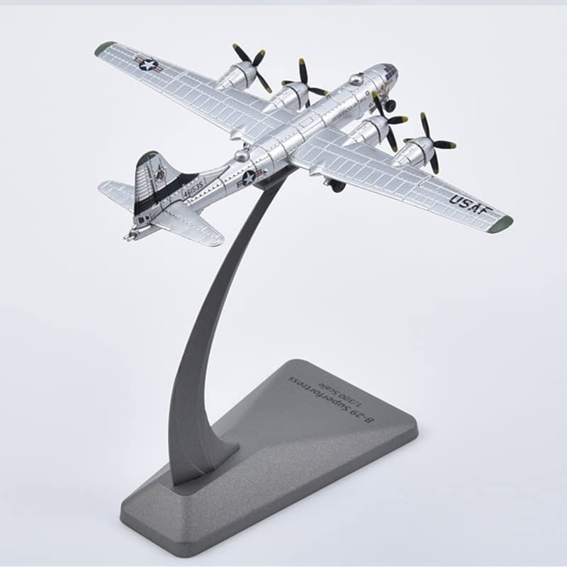 ATXTLWL Environmental Image for: 1/300 Scale Aircraft WWII US B-29 Bomber Super Fortress Fighter Alloy Die Casting Model