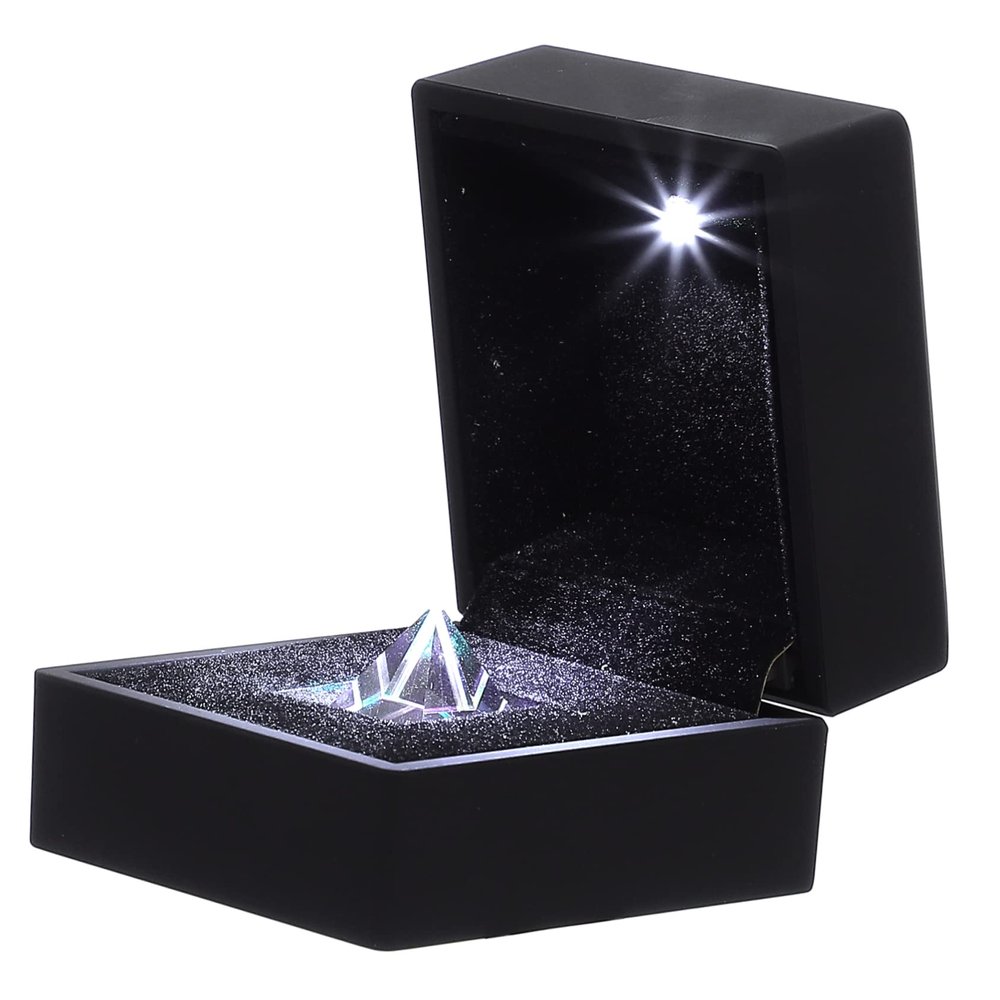BUGUUYO Pyramid Optical Decorative Desk Ornament Photography Prism for Home Decoration