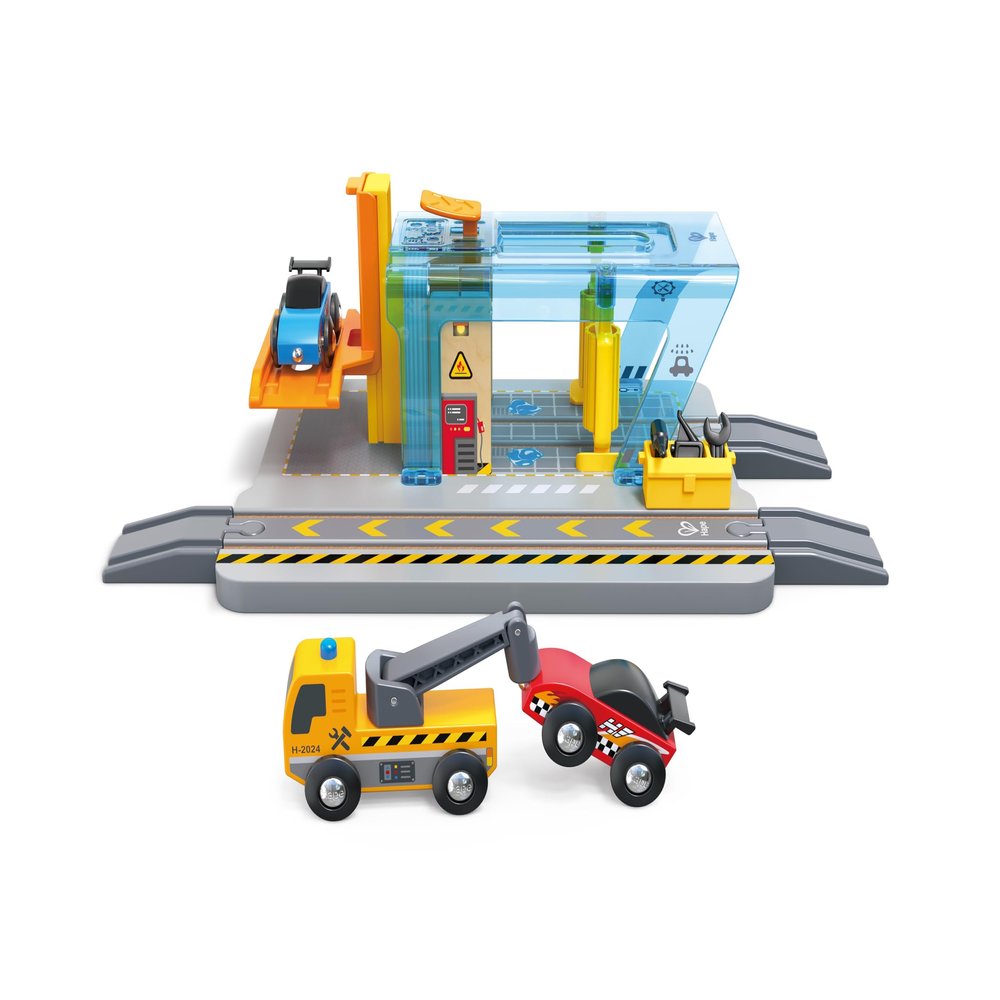 Hape Repair and Washing Station - Workshop and Car Wash Toy for Children, Lifting Platform, Tow Truck, Vehicles, Railway Accessories, Role Play for Children from 3 Years