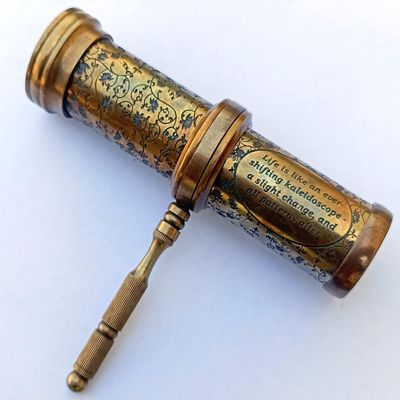 Handmade Brass Kaleidoscope with Handle, Vintage Look, Return Gifts for Kids Birthday, Antique Finish, Kaleidoscope for Kids, Adults, Friends, 3D Mirror Lens