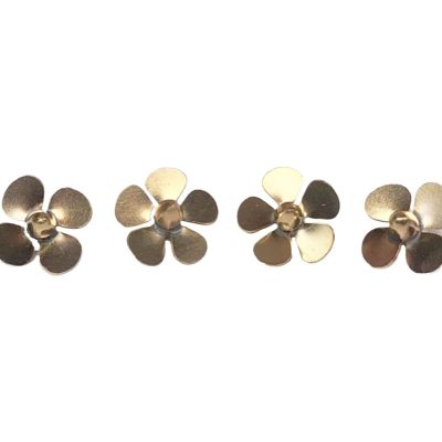 1/350 Brass Propeller for RC Warship Models Missouri Or Bismarck Scale Upgrade Parts Tin-Welded Metal Prop for Realistic Ship Modeling(1/350 Missouri Powder)