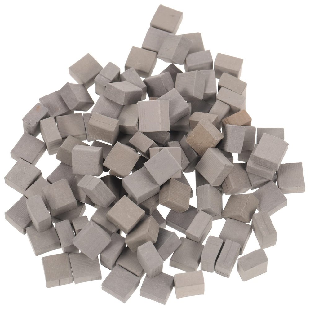 CHICAMPERA 100pcs Miniature Brick Ornaments for DIY Micro Landscapes Compact Building Accessories for Fairy Gardens Sand Table Scenery and Creative Projects