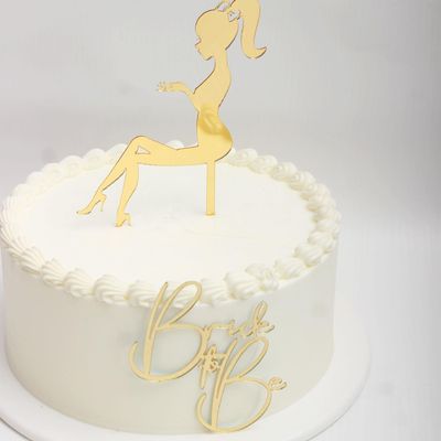 1 PCS Bride To Be Cake Topper, Acrylic High Heels Lady Girl Cake Toppers Gold Side Decoration for Bridal Engaged Valentine's Day Wedding Party Dessert Baking Cake Decorations