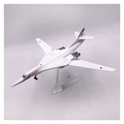 ATXTLWL Environmental Image for: 1:200 Scale Alloy Die Casting Russian Tu-160 Strategic Bomber Military Fighter Aircraft Model