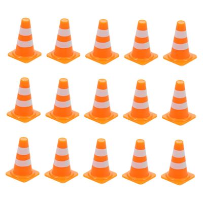 BESPORTBLE Mini Traffic Cones: 30Pcs Plastic Miniature Road Safety Cones, Mini Orange Roadblock Signs Traffic Caution Signs for Sports Training Micro Landscape Sand Table
