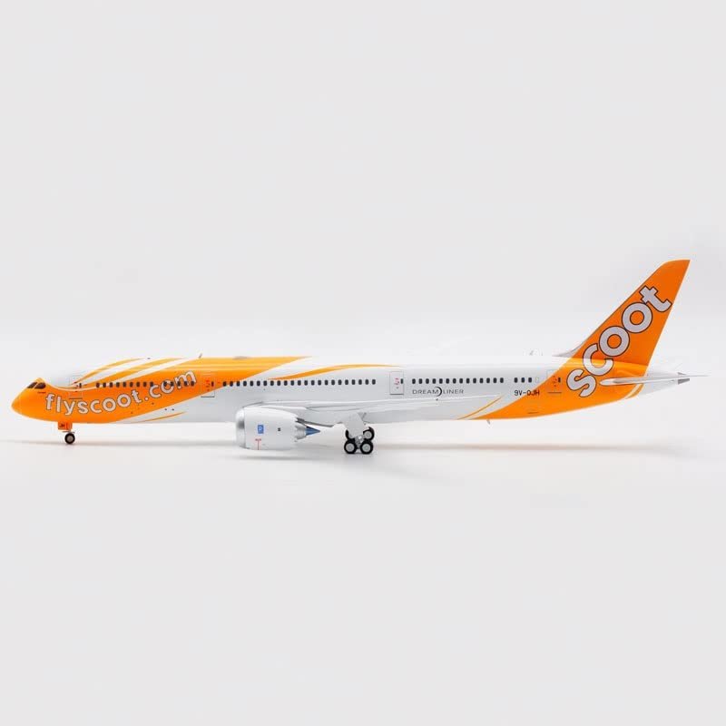 ATXTLWL Environmental Image for: Die Casting 1:200 Scale Singapore Scoot B787-9 9V-OJH Alloy Aircraft Model