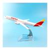 ATXTLWL Environmental Image for: 1: 400 Scale A340-300 Aircraft Model Gulf Airlines Alloy Aircraft Model view 4