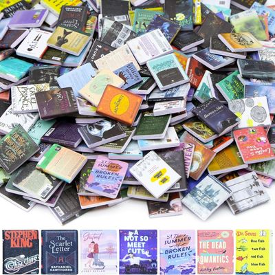 100Pcs Mini Books for Anxiety BookshelfMiniature Dollhouse Books Assorted Tiny Small Books Accessories for Mini House Decor Crafts Office Deskce, Desk