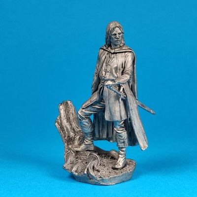Collectible Tin Miniature of a Ranger from The Series Historical Miniatures | Scale 1:32 Height 54 mm | Unique Hand-Made Miniature from Warrior Miniatures