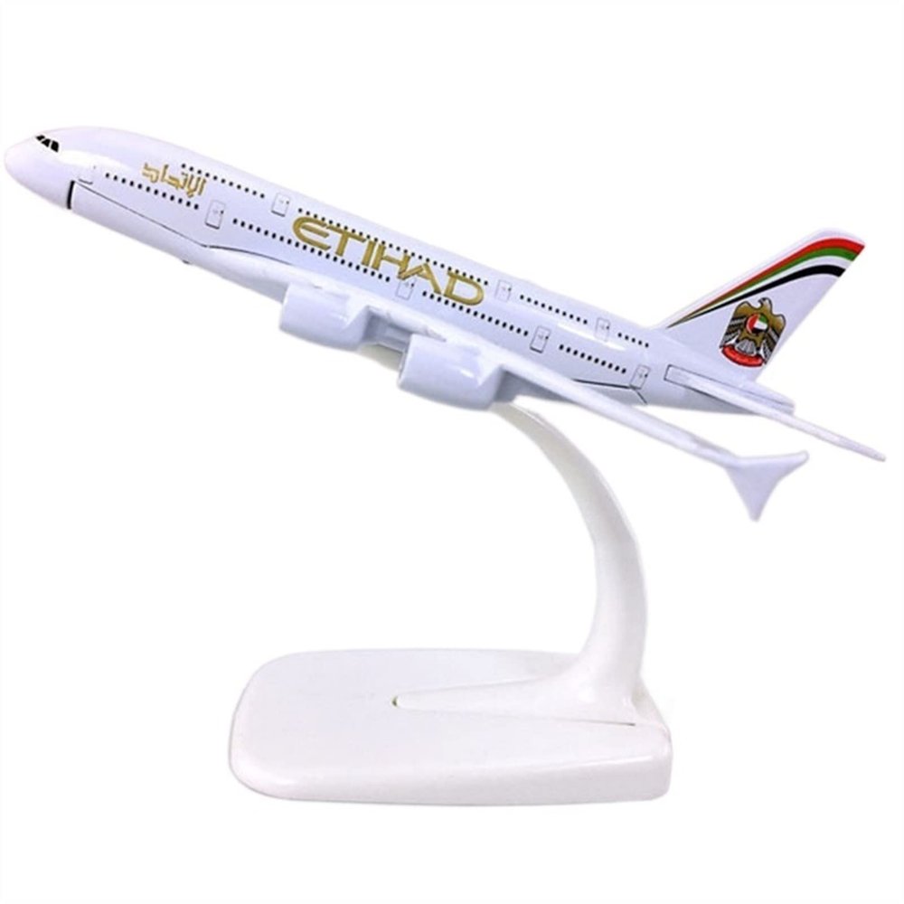 ATXTLWL Environmental Image for: 1: 400 Scale A340-300 Aircraft Model Gulf Airlines Alloy Aircraft Model