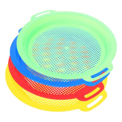 BRIGHTFUFU 4pcs Beach Lightweight Plastic Sand Sieves for Summer Fun and Strainers for Beach Plaything Tool Random Color