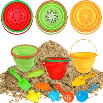 Beach Sand Toys Set for Kids, Silicone Collapsible Foldable Beach Bucket Travel Beach Toys for Summer Outdoor Camping and Fishing Tub with Sand Molds Shovels Rakes for Toddlers Boys Girls 2.5L 3PCS
