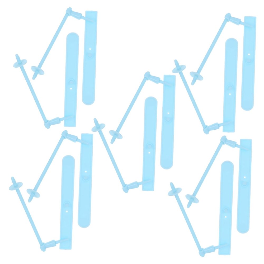 CONGARTENO 5 Sets Miniature Ski Props Doll House Decor with Lightweight Design Appearance for Christmas and Winter Scenes DIY Miniature Ski Models for Tiny Houses