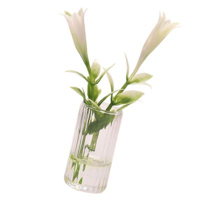 ToysCentral Basics Miniature Lily Vase Model Tiny Flower Arrangement for Dollhouses Lightweight Decorative Ornament for Miniature Scenes for DIY Projects and Enhancing Realism