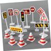 Abaodam 6sets Road Sign Model Stop Sign for Boys and Girls Traffic Light Toy Boy Girl Educational Playset Bright Colors view 4