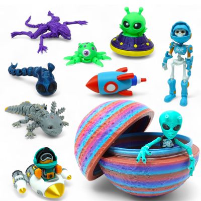 Articulated Alien Figurine Collection  10 Detailed 3D Printed Sci-Fi Figures with Planetary Egg Storage, Fully Posable Display Models, Collector Gift Set for Space, Fantasy, and Galactic Enthusiasts