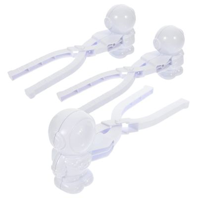 BESPORTBLE 3Pcs Astronaut Snowman Maker Clip Outdoor Winter Toys for Kids Random Colors Portable Plastic Snowman Kit for Fun Snow Play