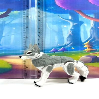 Articulated 3D Printed Wolf, 3.5" White and Gray Wolf Toy, Executive Desk Toy, Stress Relief Fidget Toy