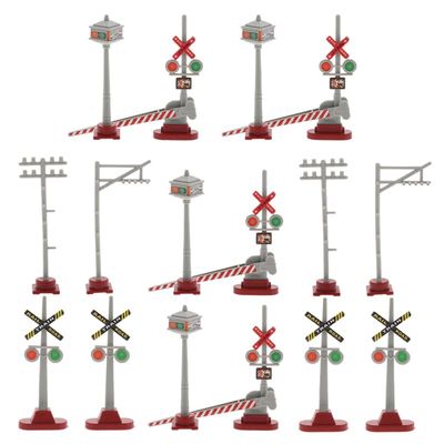 2 Sets Miniature Railroad Crossing Signs: Toy Train Accessories with Traffic Signs and Signal Lights - Model Railroad Scenery and Sand Table Decoration