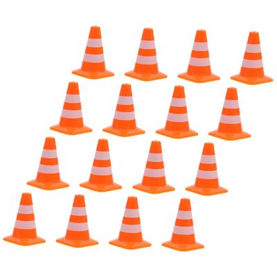 COSMEVIVI 16Pcs Mini Traffic Cones Road Cone Models for Table Accessories DIY Projects and Learning Traffic Safety