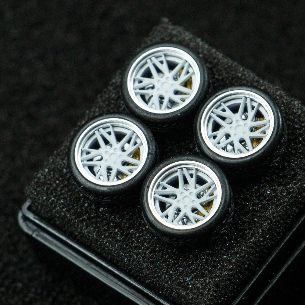 1/64 Wheels Compatible with Hot WheelsABS Injection Rubber Tires with Bearing Smooth Dynamic Wheels.(SMORCLUB-MF-G6)