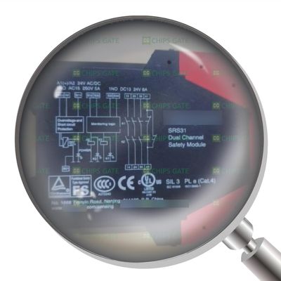 1PCS New SRS31 Dual Channel Safety Module PLC Control Transmitter Transducer