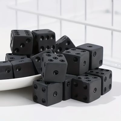 30pcs 16mm(0.63 inch) Black Dice Set  Standard D6 Six-Sided Game Dice for Board Games, Classroom Teaching, Math Activities & Dice Games