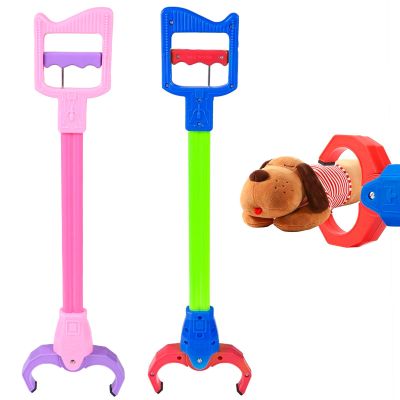 Duseu 2 Pcs Claw Grabber Toy for Kids, 15.7 inch Plastic Robot Arm Hand Claw Pickup Tool, Children Grabbers Interactive Toys (Blue & Pink)
