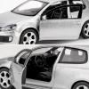 1:36 Volkswagen Golf GTI Toy Car, Diecast Pull Back Model Car, Doors Open, Collection Kids Toy for Aged 3 and up, Gift Silver view 4