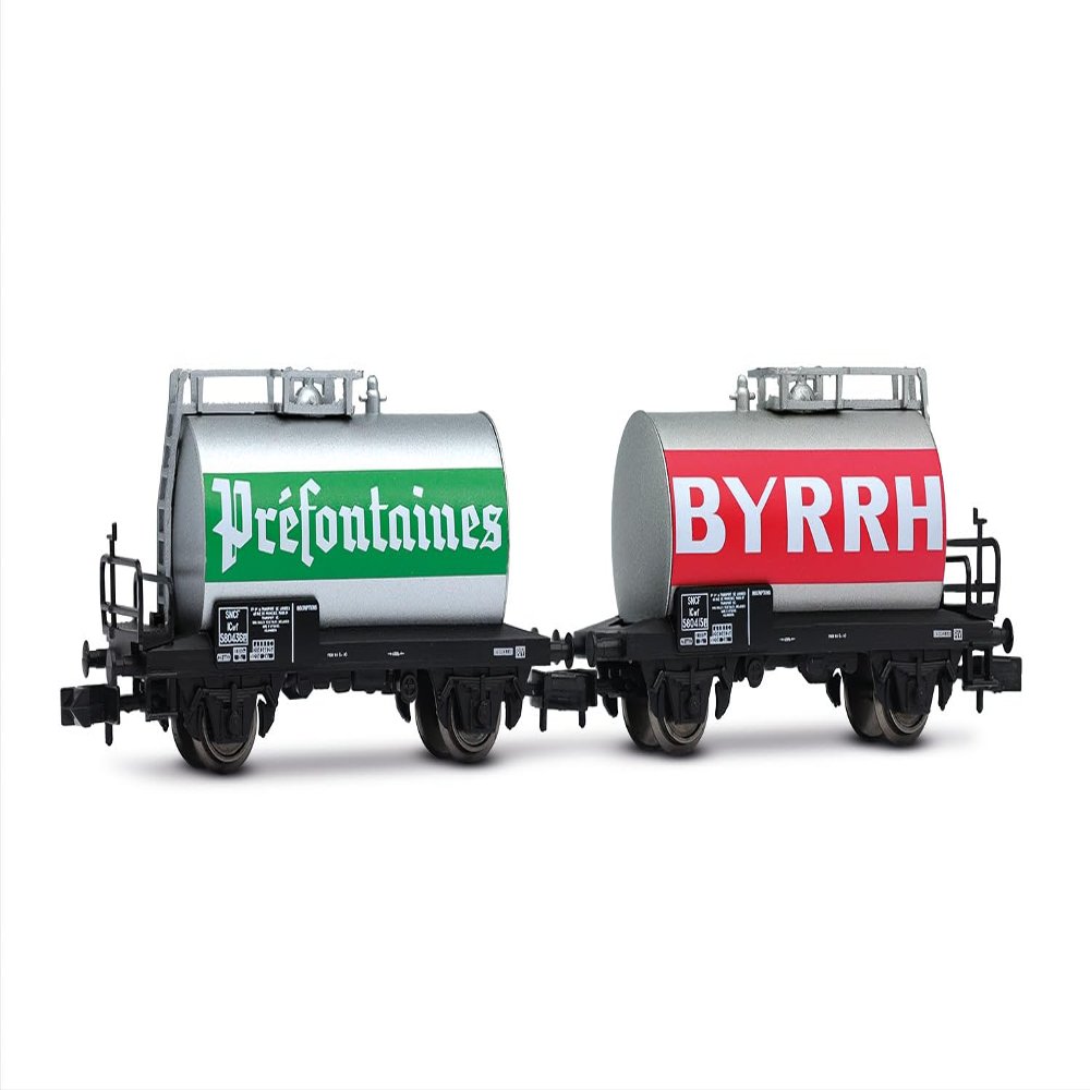 Arnold HN6702 SNCF, 2-Unit Pack 2-axle Tank Wagons, BYRRH, ep. IV for Adults and Collectors