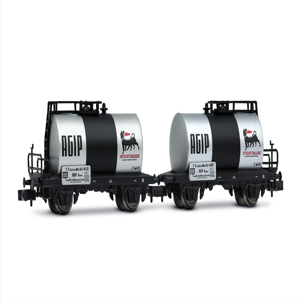 Arnold HN6700 FS, 2-Unit Pack 2-axle Tank Wagons, Agip Dark Grey Livery, ep. III-IV